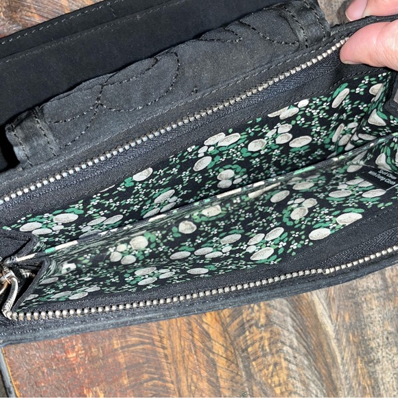Vera Bradley wallet, Black, full size - Picture 4 of 5